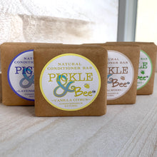 Load image into Gallery viewer, Zero-Waste Conditioner Bar - Cedarwood Lime