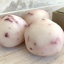 Load image into Gallery viewer, Natural Bath Truffles - Dream - 2 Pack