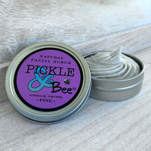 Load image into Gallery viewer, Natural Moisturizing Facial Scrub