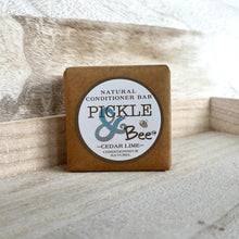 Load image into Gallery viewer, Zero-Waste Conditioner Bar - Cedarwood Lime