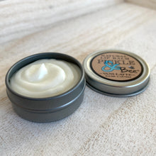 Load image into Gallery viewer, Natural Lip Balm - Vani-Latte
